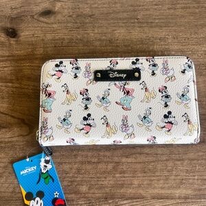 Disney Mickey and Friends Wallet Wristlet NEW